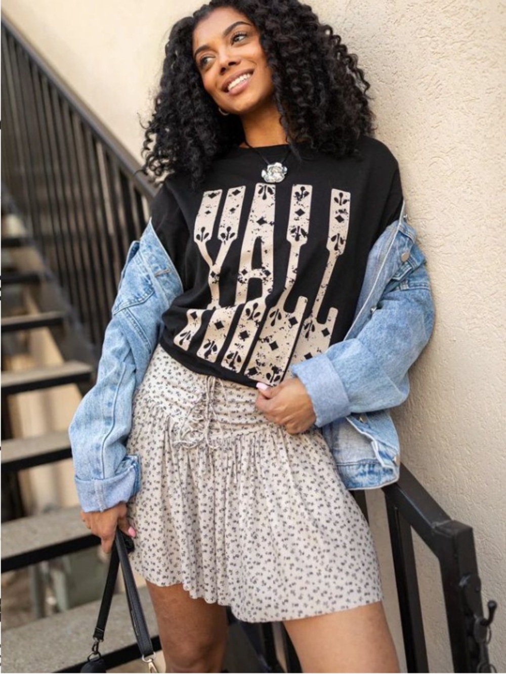 Pink Lily Women’s “Yall” Graphic Tee-Black & Tan Western- Size Medium